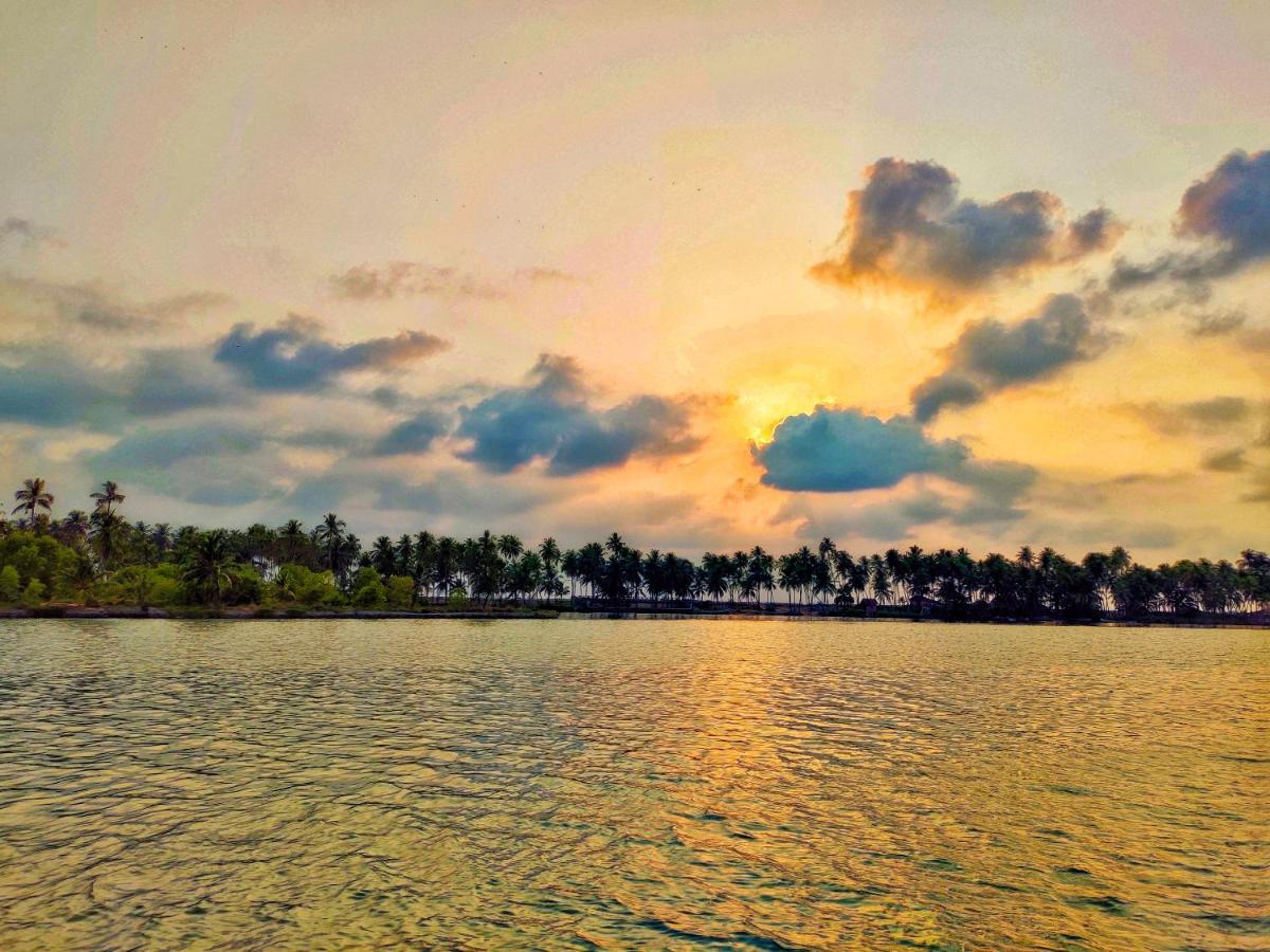 Paradise Lagoon Kalyānpur Exterior foto