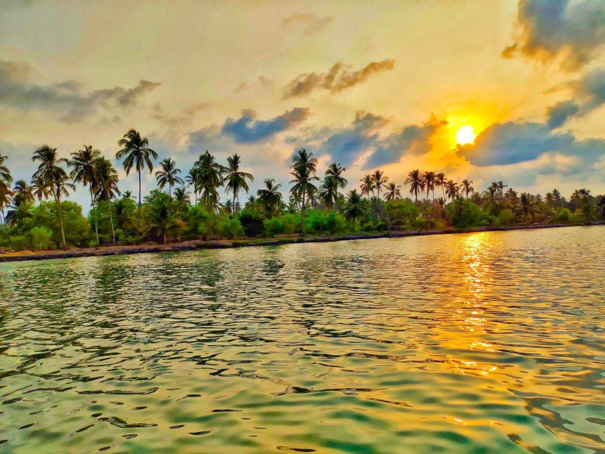 Paradise Lagoon Kalyānpur Exterior foto
